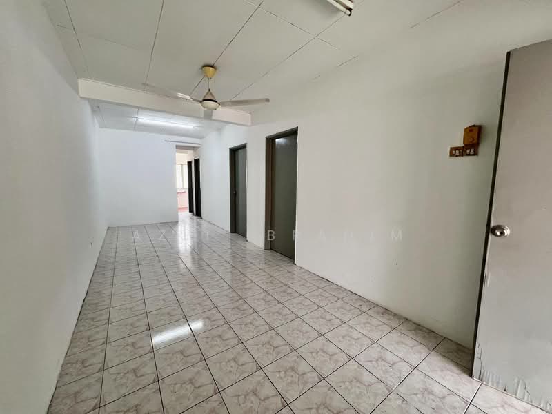 Rumah Teres 1 Tingkat untuk Dijual di Bandar Tasik Kesuma (Beranang) - Azli Ibrahim - Interior - PropertyGuru.com.my