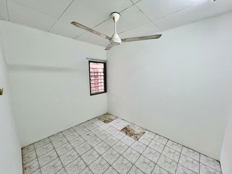 Rumah Teres 1 Tingkat untuk Dijual di Bandar Tasik Kesuma (Beranang) - Azli Ibrahim - Interior - PropertyGuru.com.my