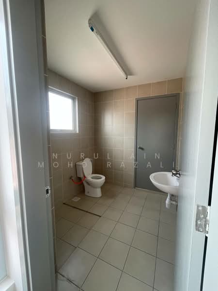 2-storey Terraced House for Rent in Senawang (Negeri Sembilan) - Nurul Ain Mohd Razali - Bathroom - PropertyGuru.com.my