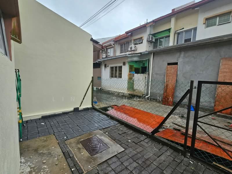 Rumah Teres 2 Tingkat untuk Dijual di Putra Heights (Subang Jaya) - Linda Suguna - Exterior - PropertyGuru.com.my