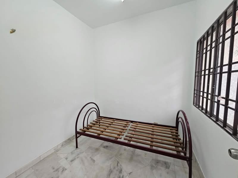 Rumah Teres 2 Tingkat untuk Dijual di Putra Heights (Subang Jaya) - Linda Suguna - Bedroom - PropertyGuru.com.my