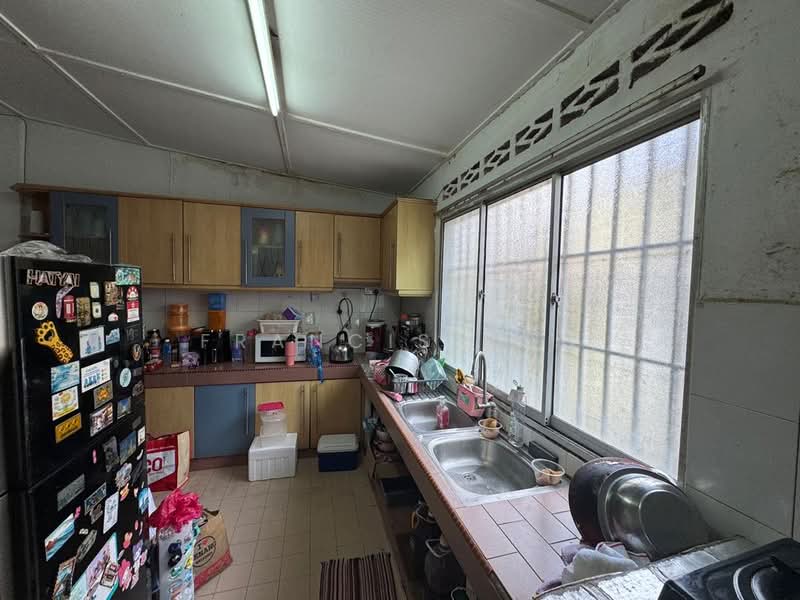 Rumah Teres 2 Tingkat untuk Dijual di Taman Melati (Setapak) - Francis Soh - Kitchen - PropertyGuru.com.my