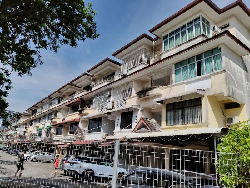 Townhouse for Rent in Taman Tunas Muda (Sungai Ara) - Pen Teo - PropertyGuru.com.my