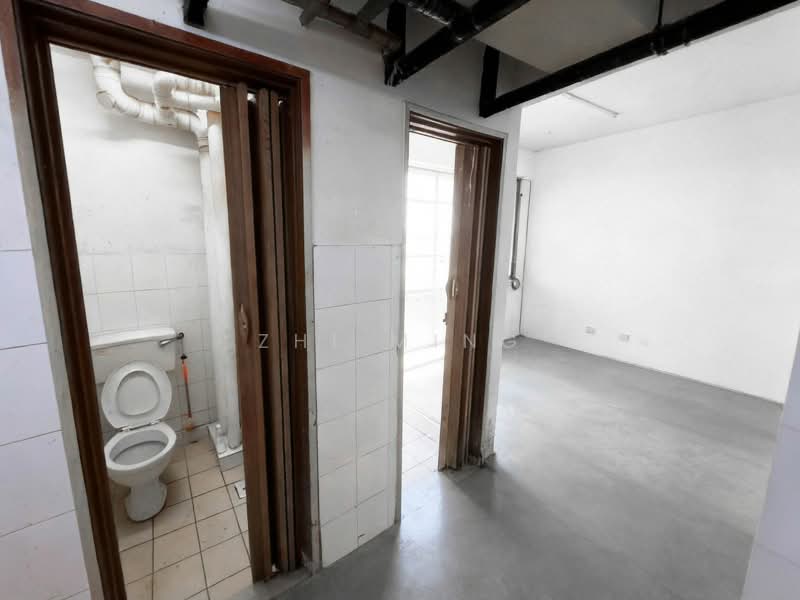 Flat for Rent at Pangsapuri Seroja - Zhi Ming - Bathroom - PropertyGuru.com.my