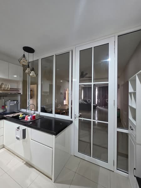 Service Residence for Sale at Sk One Residence - Chin Thong Pan - Kitchen - PropertyGuru.com.my