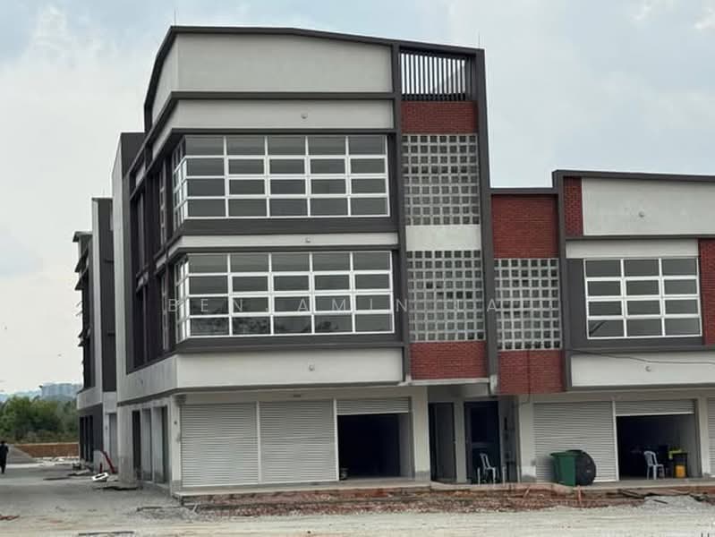 Kedai untuk Disewa di Shah Alam (Selangor) - Benjamin Lai - Exterior - PropertyGuru.com.my