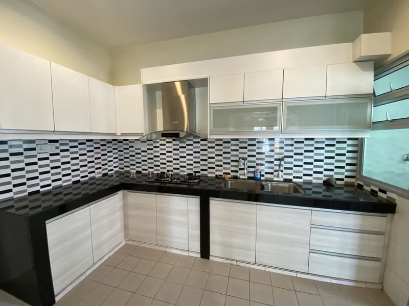 Apartment for Sale at 162 Residency - Elaine Cheah - Kitchen - PropertyGuru.com.my