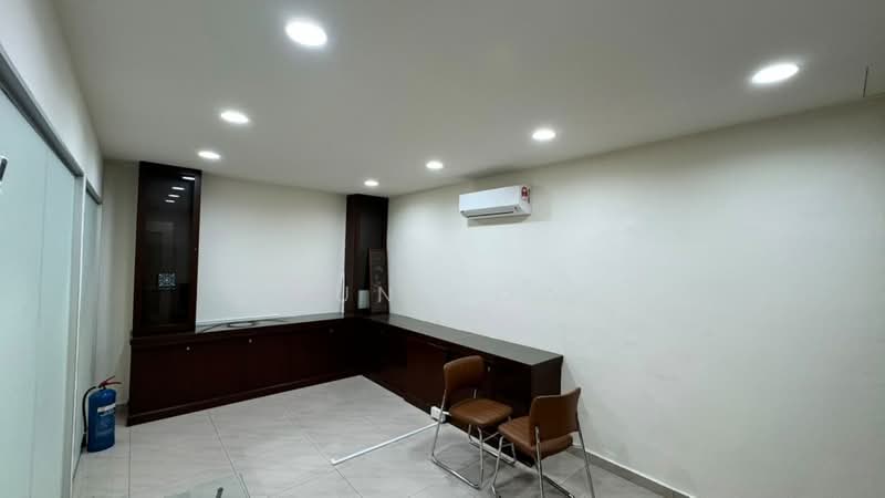 Shop for Rent in Laman Rimbunan (Kepong) - Jun How - Interior - PropertyGuru.com.my