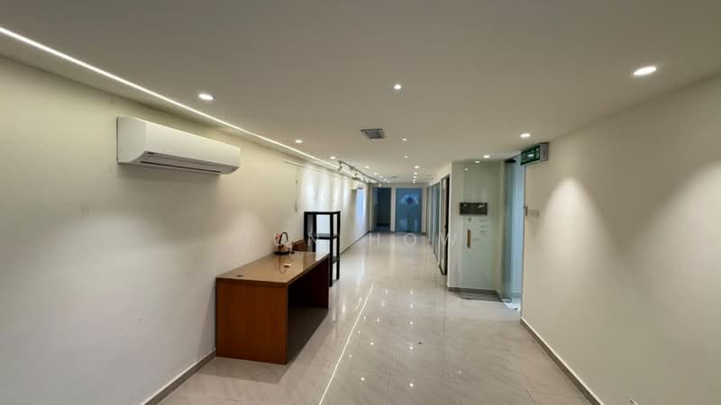 Shop for Rent in Laman Rimbunan (Kepong) - Jun How - Corridor - PropertyGuru.com.my