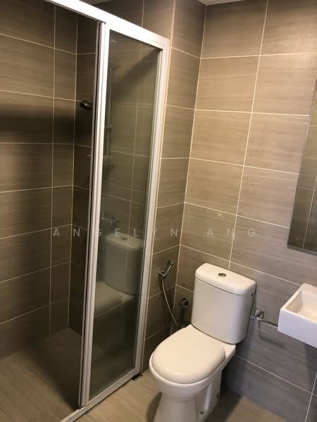 Servis Apartment untuk Disewa di Lexa Residence @ The Quartz WM - Angelyn Ang - Bathroom - PropertyGuru.com.my