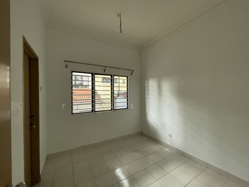 2-storey Terraced House for Sale in Bandar Kinrara Seksyen 9 (Bandar Kinrara) - Francis Soh - PropertyGuru.com.my
