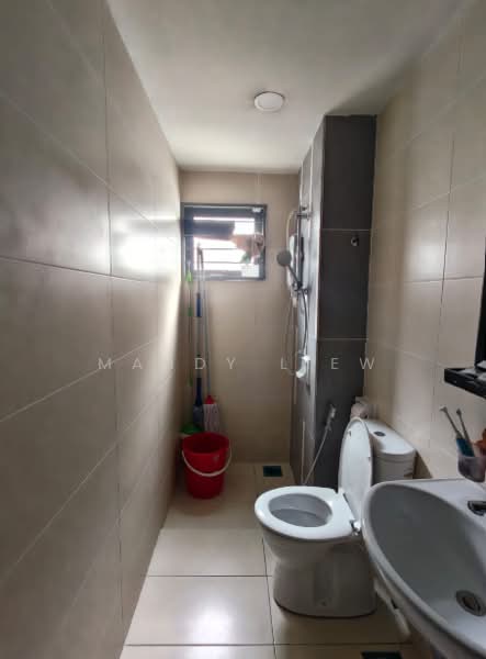 2-storey Terraced House for Sale in Sungai Buloh (Selangor) - Mandy Liew - Bathroom - PropertyGuru.com.my