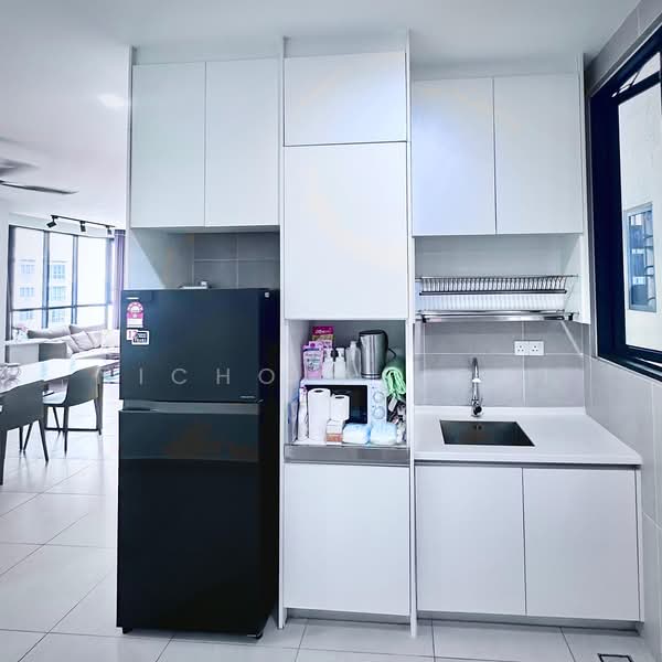 Service Residence for Rent at KL Gateway Premium Residences - Nicholas Ooi - Kitchen - PropertyGuru.com.my
