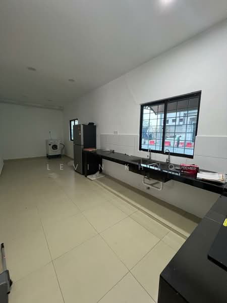 Rumah Berkembar untuk Dijual di Taman Scientex Rawang (Rawang) - Levin Khoo - Kitchen - PropertyGuru.com.my