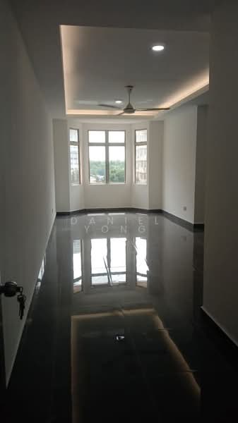 Pangsapuri untuk Dijual di Rimau Perdana - Daniel Yong - Living Room - PropertyGuru.com.my