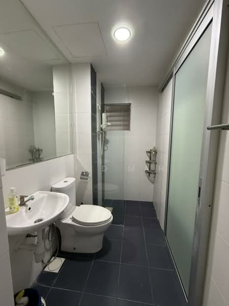 Service Residence for Rent at Colonial @ Empire City - Wind Mah - Bathroom - PropertyGuru.com.my
