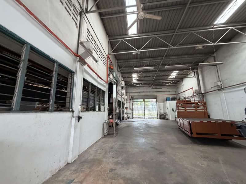 Kilang Teres untuk Dijual di Bukit Kinrara Industrial Park (Puchong) - Dan Lo - Interior - PropertyGuru.com.my