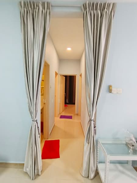 Pangsapuri untuk Dijual di Kipark Apartment - Daniel Ling - Corridor - PropertyGuru.com.my