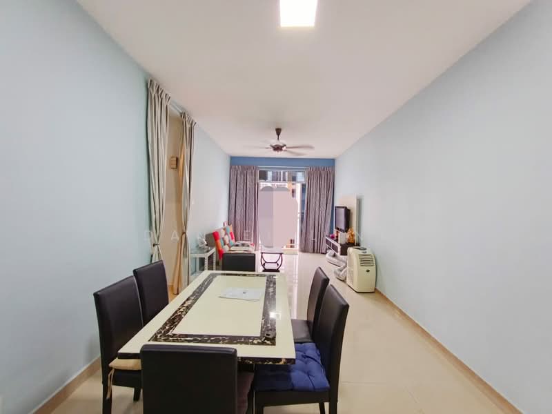 Pangsapuri untuk Dijual di Kipark Apartment - Daniel Ling - Living Room - PropertyGuru.com.my