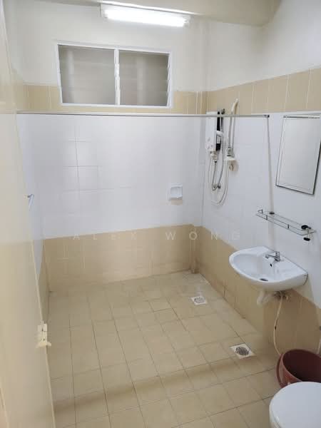 Condominium for Rent at D'Piazza - Alex Wong - Bathroom - PropertyGuru.com.my