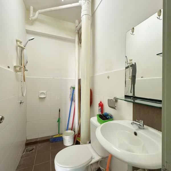 Apartment for Sale at Palma Laguna - Ann Khor - Bathroom - PropertyGuru.com.my