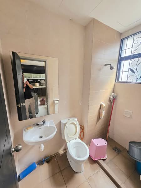 2-storey Terraced House for Sale in Bandar Puteri Puchong (Puchong) - SUNNY YONG - Bathroom - PropertyGuru.com.my