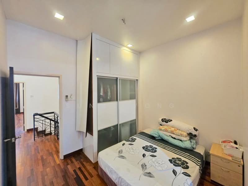 2-storey Terraced House for Sale in Bandar Puteri Puchong (Puchong) - SUNNY YONG - Bedroom - PropertyGuru.com.my