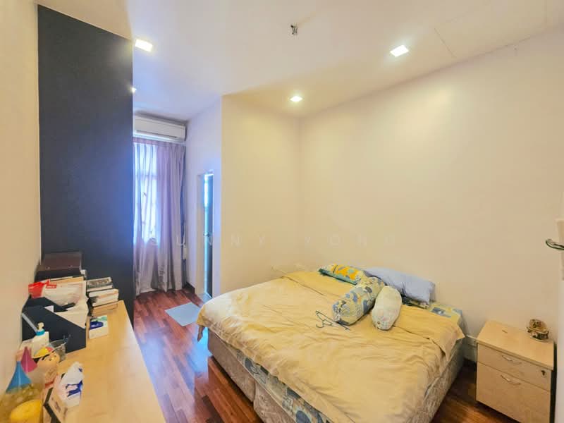 2-storey Terraced House for Sale in Bandar Puteri Puchong (Puchong) - SUNNY YONG - Bedroom - PropertyGuru.com.my