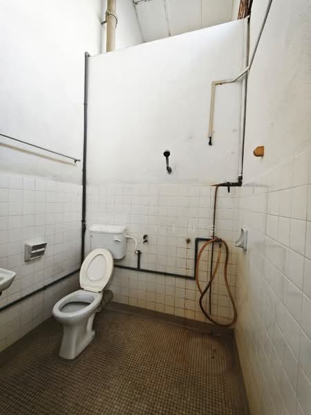 Rumah Teres 2 Tingkat untuk Disewa di Taman Bukit Indah (Bukit Mertajam) - Jie Ying - Bathroom - PropertyGuru.com.my