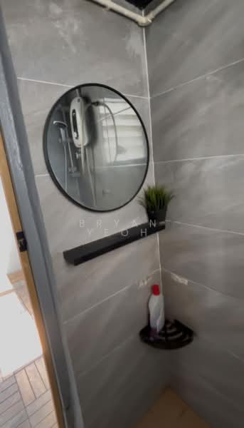 Flat for Rent at Perumahan Awam Sri Sabah - Bryan Yeoh - Bathroom - PropertyGuru.com.my