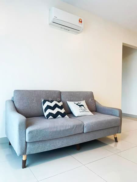 Kondominium untuk Disewa di One Foresta - Jerry Tan - Living Room - PropertyGuru.com.my