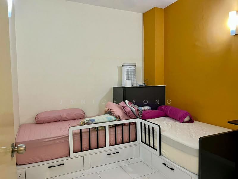1.5-storey Terraced House for Rent in Setia Eco Gardens (Gelang Patah) - Janice Yong - Bedroom - PropertyGuru.com.my
