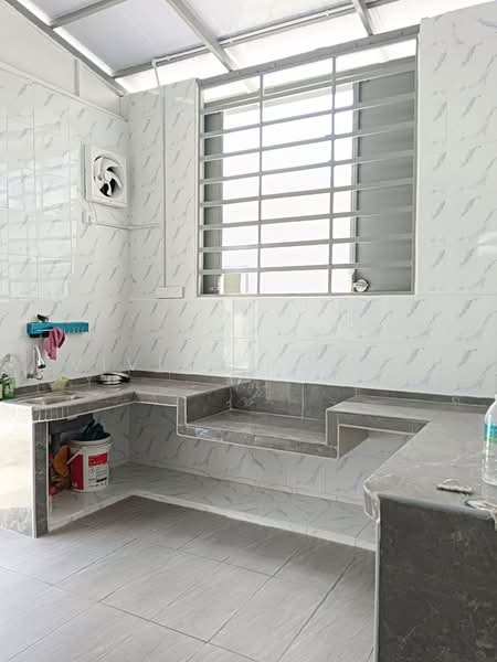Terraced House for Rent in Ipoh (Perak) - Vivian Foong - Kitchen - PropertyGuru.com.my