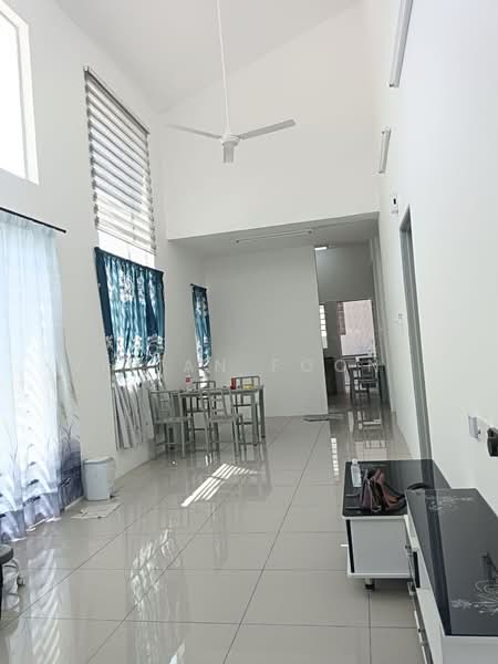 Terraced House for Rent in Ipoh (Perak) - Vivian Foong - Living Room - PropertyGuru.com.my