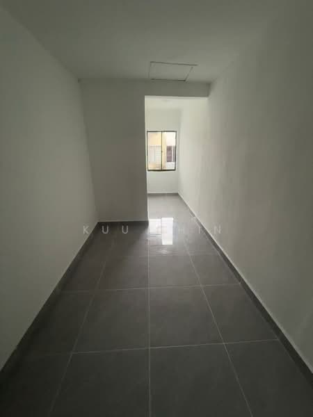 Rumah Teres 2 Tingkat untuk Dijual di Taman Nora (Ulu Tiram) - Kuu Chin - Interior - PropertyGuru.com.my