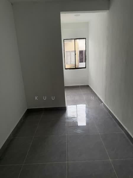 Rumah Teres 2 Tingkat untuk Dijual di Taman Nora (Ulu Tiram) - Kuu Chin - Interior - PropertyGuru.com.my
