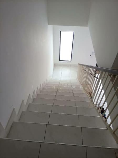 2-storey Terraced House for Sale in Johor Bahru (Johor) - Iden Tan - Corridor - PropertyGuru.com.my