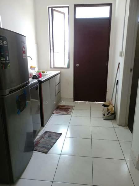 2-storey Terraced House for Sale in Johor Bahru (Johor) - Iden Tan - Kitchen - PropertyGuru.com.my