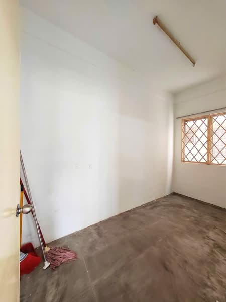 Apartment for Sale at Orchid Court - SK Luk - Interior - PropertyGuru.com.my