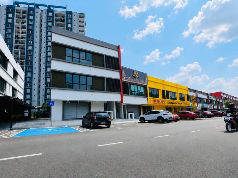 Shop for Rent in Bukit Jelutong (Shah Alam) - Alicia Soo - Exterior - PropertyGuru.com.my