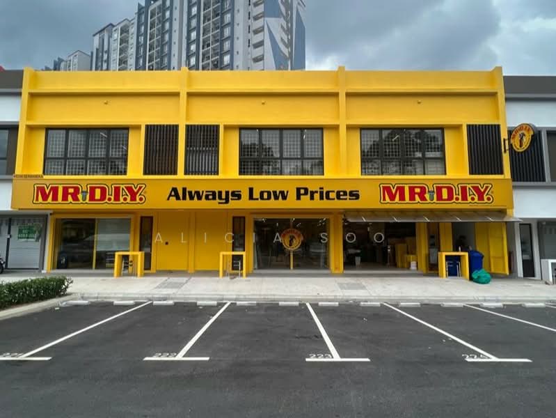 Shop for Rent in Bukit Jelutong (Shah Alam) - Alicia Soo - Exterior - PropertyGuru.com.my
