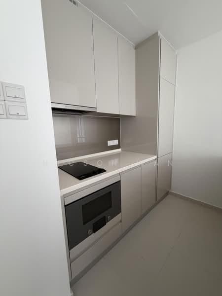 Servis Apartment untuk Dijual di Pavilion Damansara Heights, Windsor Suites - Nicson Wan - PropertyGuru.com.my