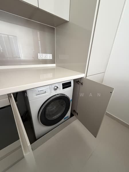 Servis Apartment untuk Dijual di Pavilion Damansara Heights, Windsor Suites - Nicson Wan - PropertyGuru.com.my