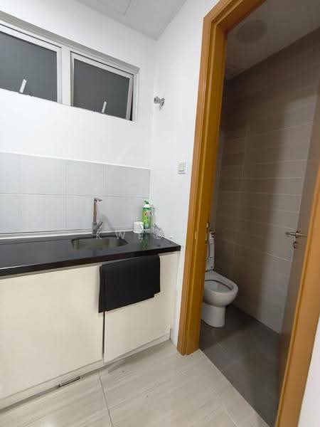 Office for Rent in KLCC (KL City Centre) - Kweenie Chong - Bathroom - PropertyGuru.com.my