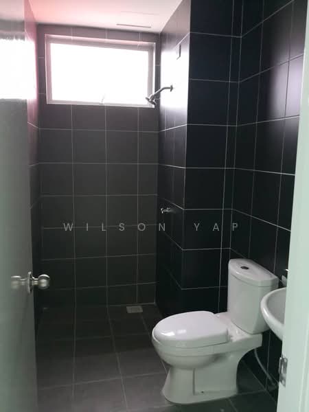 Service Residence for Sale at The Zizz @ Damansara North - Wilson Yap - Bathroom - PropertyGuru.com.my