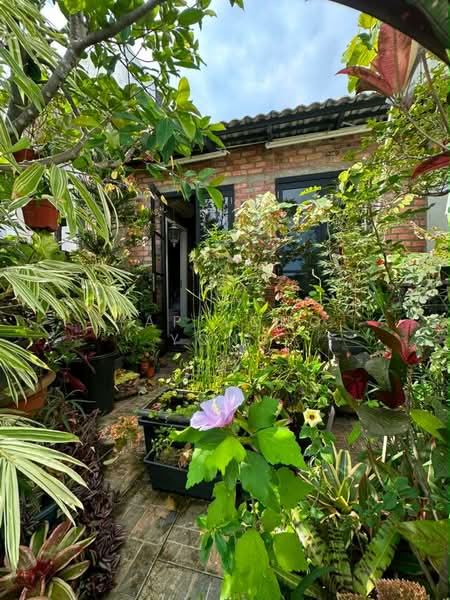 Servis Apartment untuk Dijual di Urban 360 - Yap Yong Yong - Garden - PropertyGuru.com.my