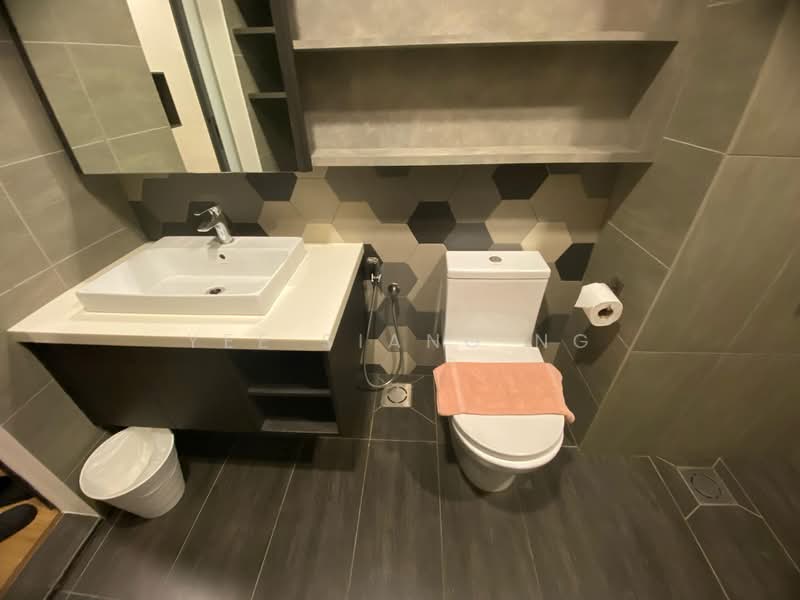 Servis Apartment untuk Dijual di Ceylonz Suites - Yee Siang Ng - Bathroom - PropertyGuru.com.my