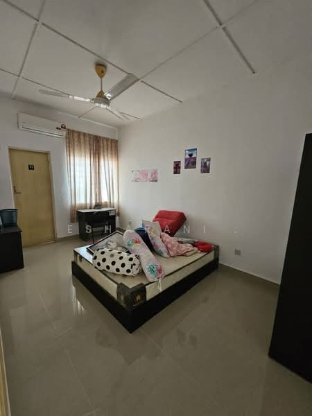 2.5-storey Terraced House for Sale in Mahkota Cheras (Cheras) - Esharani . - PropertyGuru.com.my