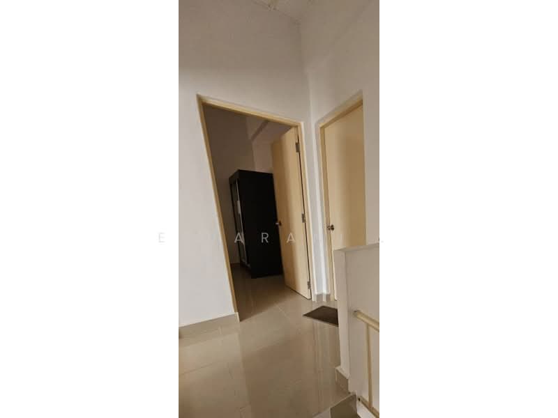 2.5-storey Terraced House for Sale in Mahkota Cheras (Cheras) - Esharani . - Interior - PropertyGuru.com.my