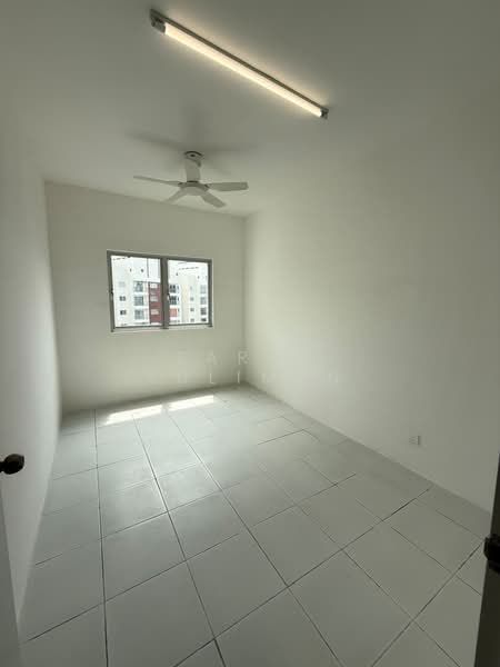 Kondominium untuk Disewa di Residensi Sateria - Sarah Suliman - PropertyGuru.com.my